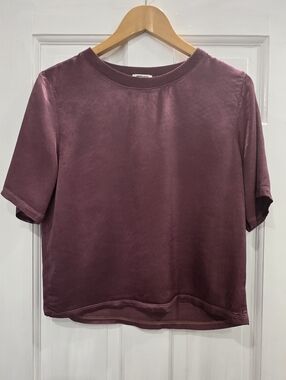 LAmade Boxy Cropped Satin Top in Dusty Plum